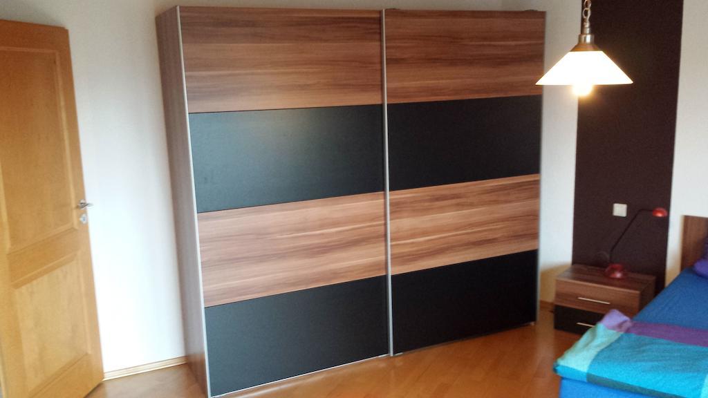 Ferienhaus Schwoerer Rheinhausen Kamer foto
